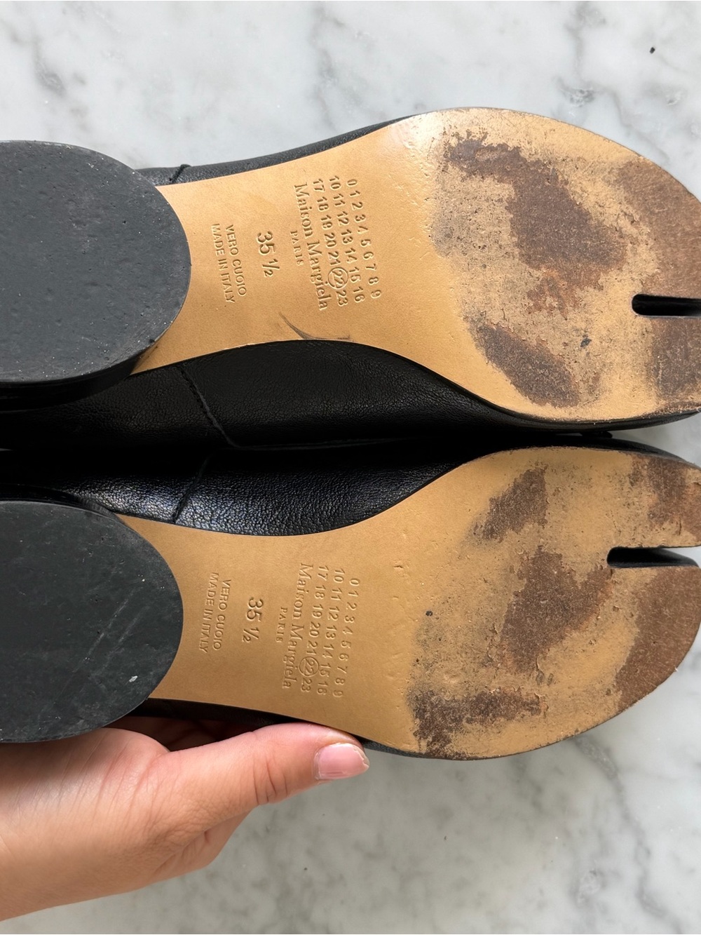 Maison Martin Margiela Black Tabi Leather Ballet Flats - Picture 4 of 4